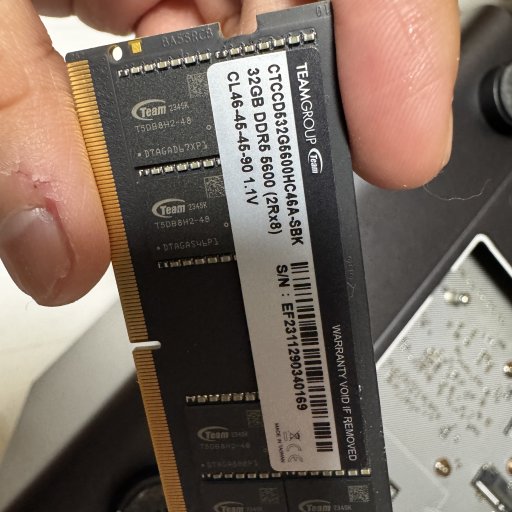 유그린 nas DXP 6800 pro 팀그룹 32기가 램추가하기